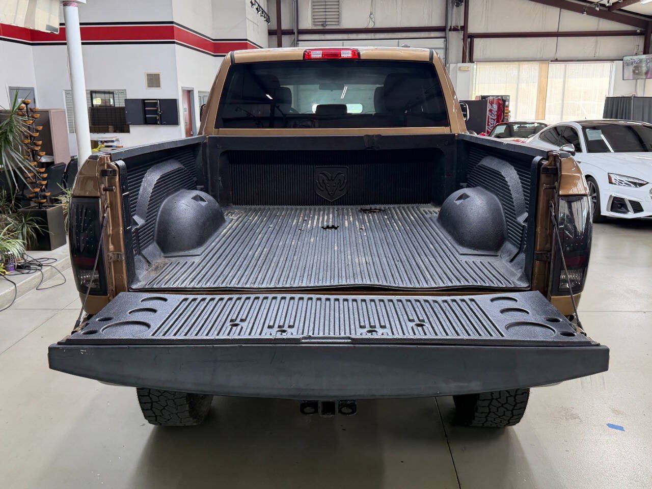Used 2012 RAM 2500 ST w/ Chrome Appearance Group AWD/4WD image 9