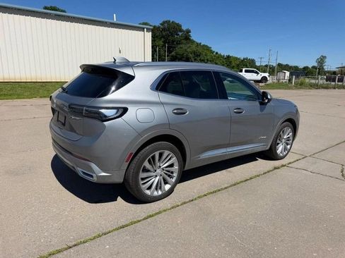 Used 2026 Buick Envision Avenir AWD/4WD image 3