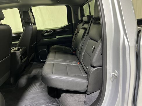 Certified 2022 Chevrolet Silverado 1500 LT Trail Boss w/ LT Trail Boss Premium Package image 17