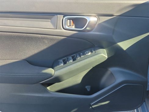 Certified 2024 Honda Civic Sport image 18