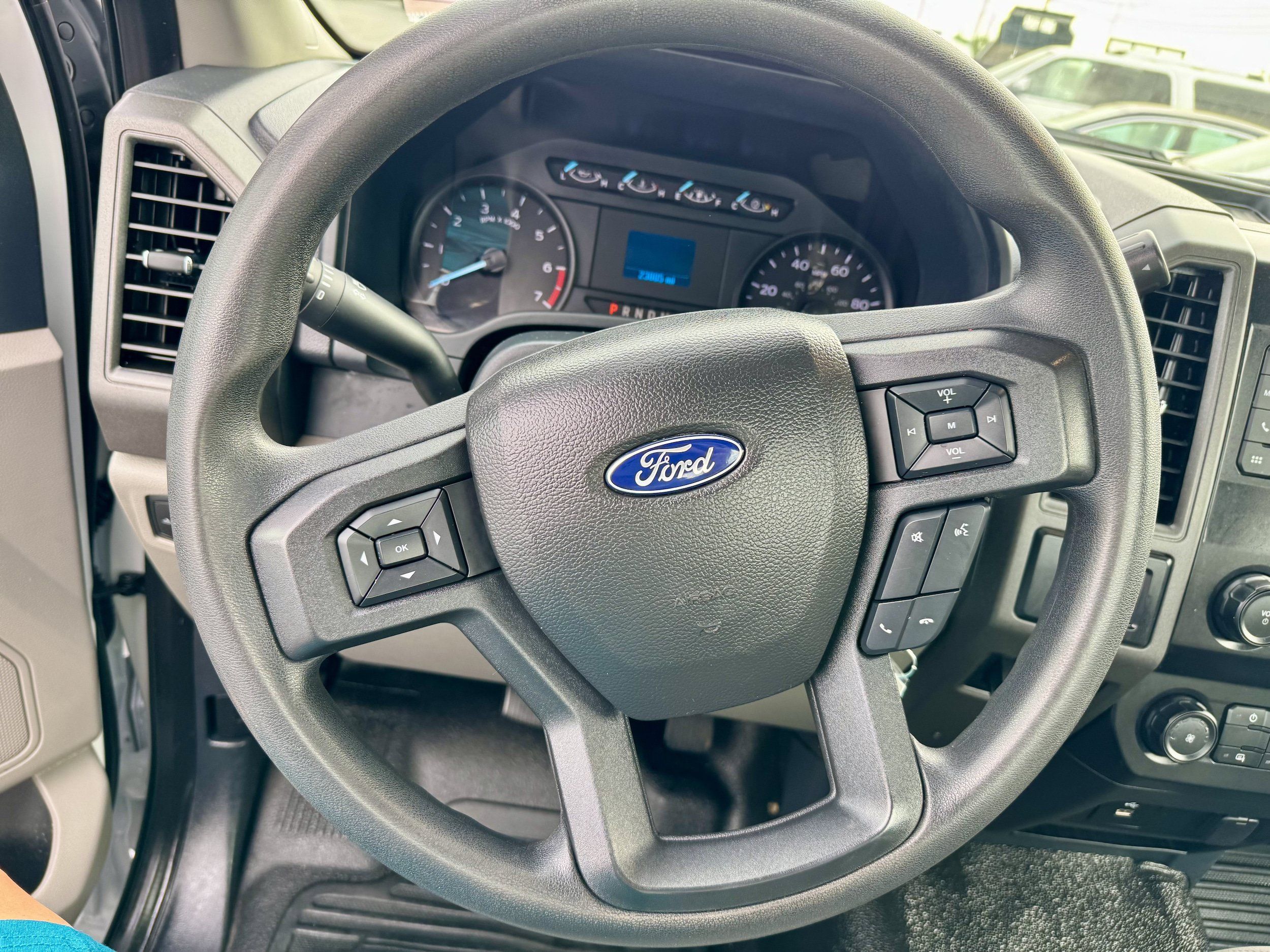 Used 2022 Ford F250 XL w/ Power Equipment Group AWD/4WD image 12