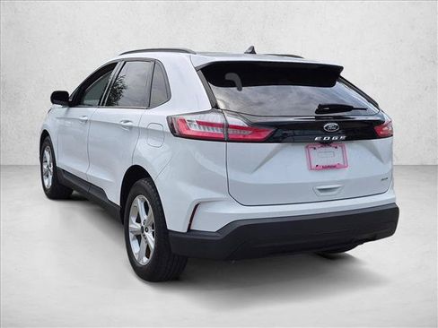 Used 2023 Ford Edge SE AWD/4WD image 7