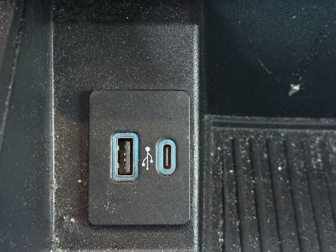 Used 2020 Ford Expedition XLT RWD image 21
