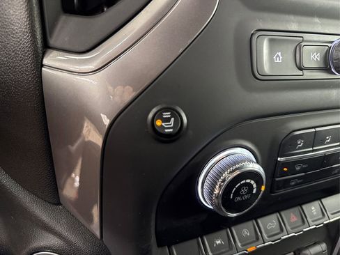 Used 2023 GMC Sierra 1500 Pro w/ Pro Value Package image 29