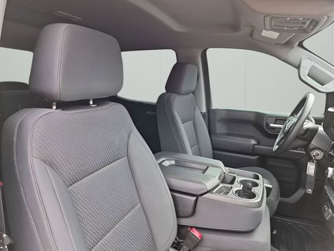 Used 2021 GMC Sierra 1500 2WD Crew Cab w/ Sierra Value Package image 15