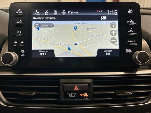 Certified 2022 Honda Accord Touring image 33