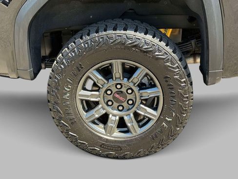 Used 2026 GMC Sierra 1500 AT4X AWD/4WD image 13