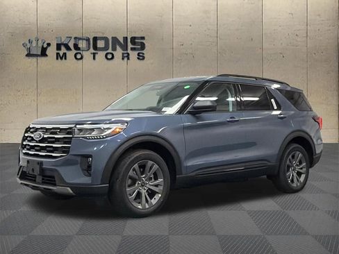 New 2026 Ford Explorer Active w/ Active Comfort Package AWD/4WD image 1