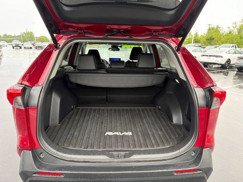 Used 2025 Toyota RAV4 XLE Premium w/ Weather Package AWD/4WD image 31