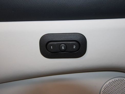Used 2018 Jeep Grand Cherokee Summit AWD/4WD image 10