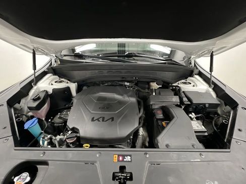 Used 2022 Kia Telluride EX w/ EX Premium Package image 30