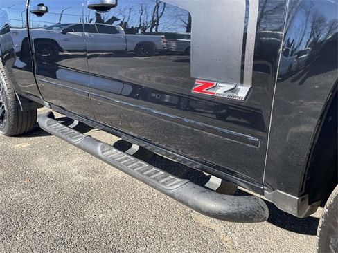 Used 2017 Chevrolet Silverado 1500 LT w/ Rally 2 Edition image 8