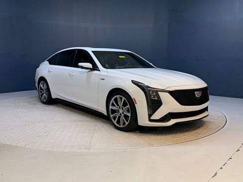 New 2026 Cadillac CT5 V image 7