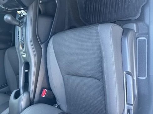 Used 2021 Honda HR-V EX image 16