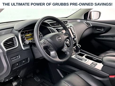 Used 2023 Nissan Murano SV w/ SV Midnight Edition Package FWD image 16
