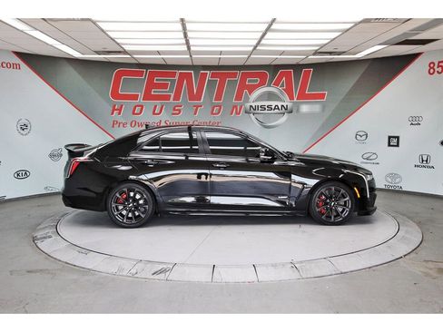 Used 2023 Cadillac CT4 V Blackwing w/ Driver Assist Package RWD image 5