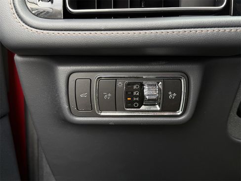 New 2026 Lincoln Aviator AWD image 35