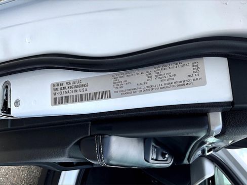 Used 2022 Jeep Grand Cherokee L Limited image 36