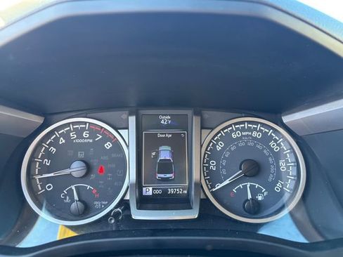 Certified 2023 Toyota Tacoma SR5 image 28