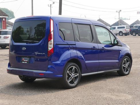 Certified 2017 Ford Transit Connect Titanium FWD image 3