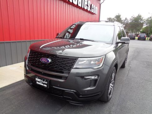 Used 2018 Ford Explorer Sport w/ Equipment Group 401A AWD/4WD image 1