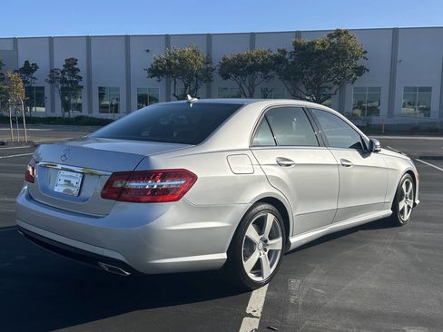 Used 2010 Mercedes-Benz E 350 Sedan w/ Premium 1 Pkg image 11