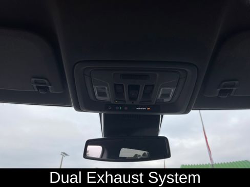 Used 2023 GMC Sierra 1500 SLT w/ SLT Premium Plus Package image 21