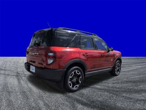 Used 2023 Ford Bronco Sport Outer Banks w/ Tech Package AWD/4WD image 4