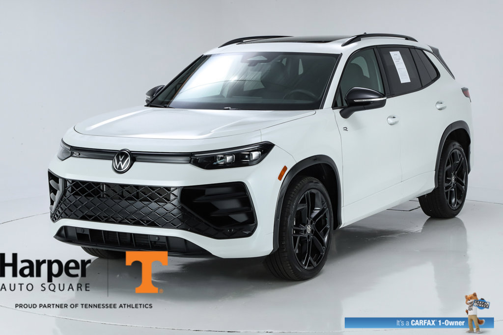 Used 2025 Volkswagen Tiguan SE R-Line AWD/4WD image 40
