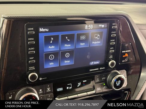 Used 2022 Toyota Highlander XSE FWD image 30