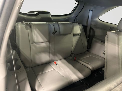 Used 2018 Toyota Highlander Limited FWD image 18