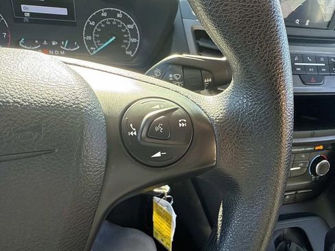 Used 2020 Ford Transit Connect XL image 25