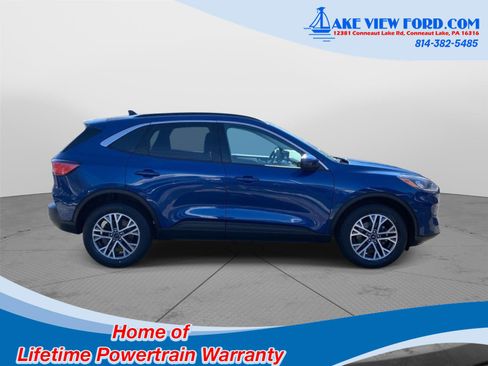 Used 2022 Ford Escape SEL image 2