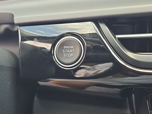 New 2026 Kia Seltos S FWD image 26