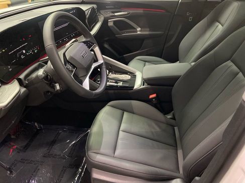 New 2025 Audi Q5 Premium Plus image 4