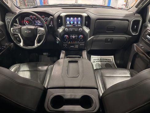 Used 2019 Chevrolet Silverado 1500 LT Trail Boss AWD/4WD image 39