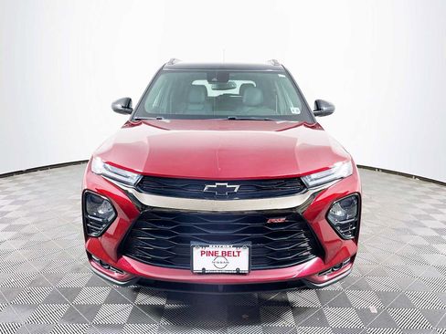 Used 2023 Chevrolet TrailBlazer RS w/ Convenience Package image 2