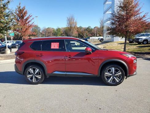 Certified 2023 Nissan Rogue SL w/ SL Premium Package image 3