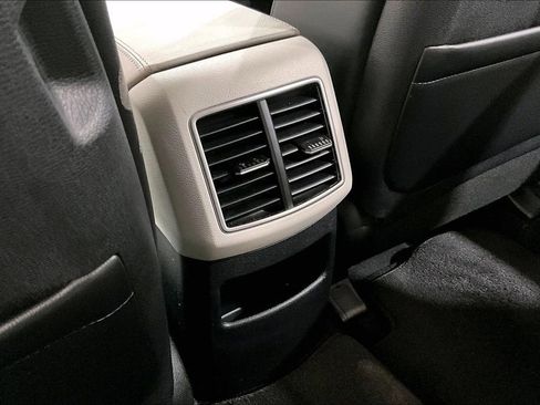 Used 2023 Kia Sportage EX image 32