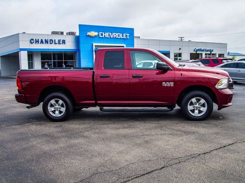 Used 2018 RAM 1500 Express AWD/4WD image 8