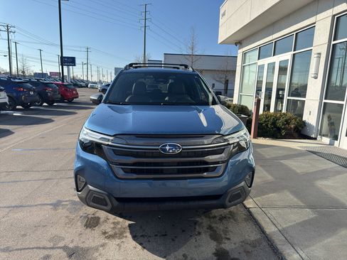 Used 2025 Subaru Forester Limited w/ Popular Package #2 image 7