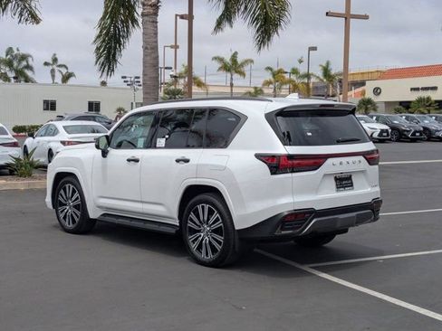 New 2025 Lexus LX 600 4WD w/ Luxury Package image 5