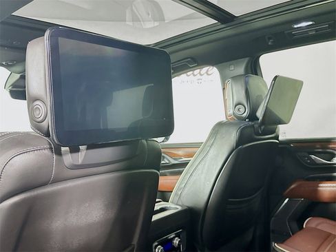 Used 2023 GMC Yukon Denali Ultimate image 22