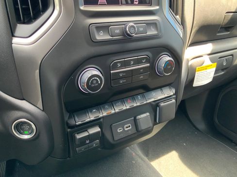 New 2026 Chevrolet Silverado 1500 Custom Trail Boss AWD/4WD image 22