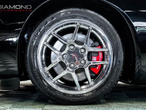 Used 2003 Chevrolet Corvette Z06 w/ Memory Package, 3 Drivers image 97