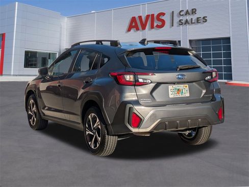 Used 2024 Subaru Crosstrek 2.0i Premium image 9