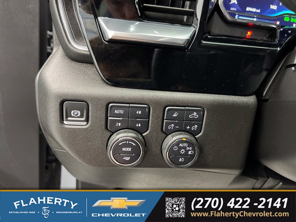 Used 2025 Chevrolet Silverado 1500 RST AWD/4WD image 25