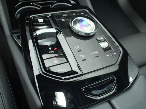 New 2026 BMW 530i w/ M Sport Package image 14