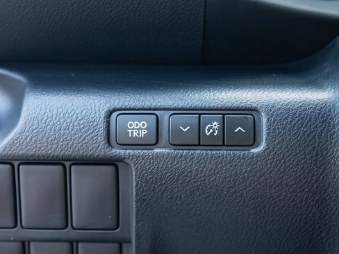 Used 2016 Lexus IS 350 RWD image 40
