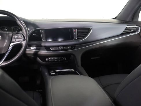 Used 2024 Buick Enclave Essence w/ Sport Touring Edition image 35